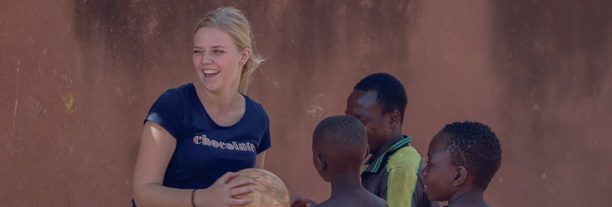 Doingoood Experience logo - tussenjaar Buitenland